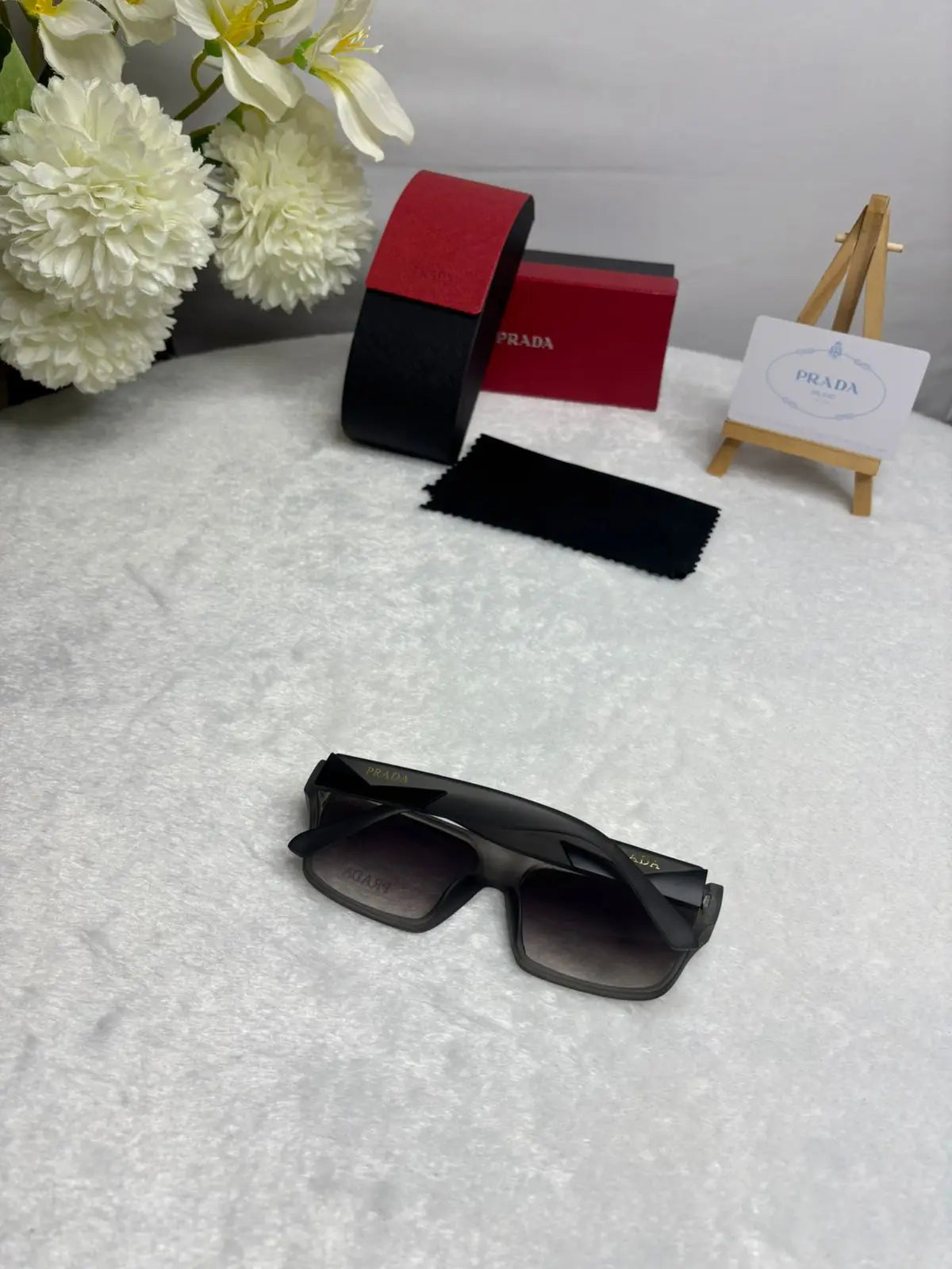 PRADA 0629 grey black