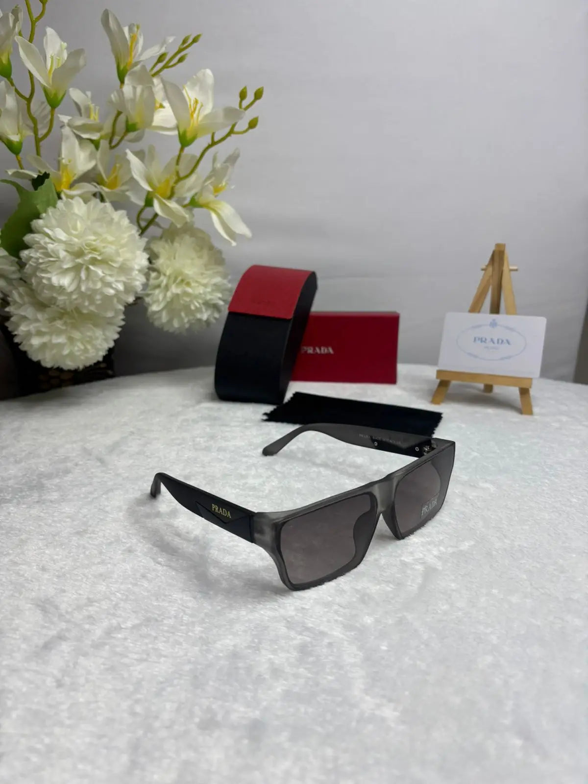 PRADA 0629 grey black
