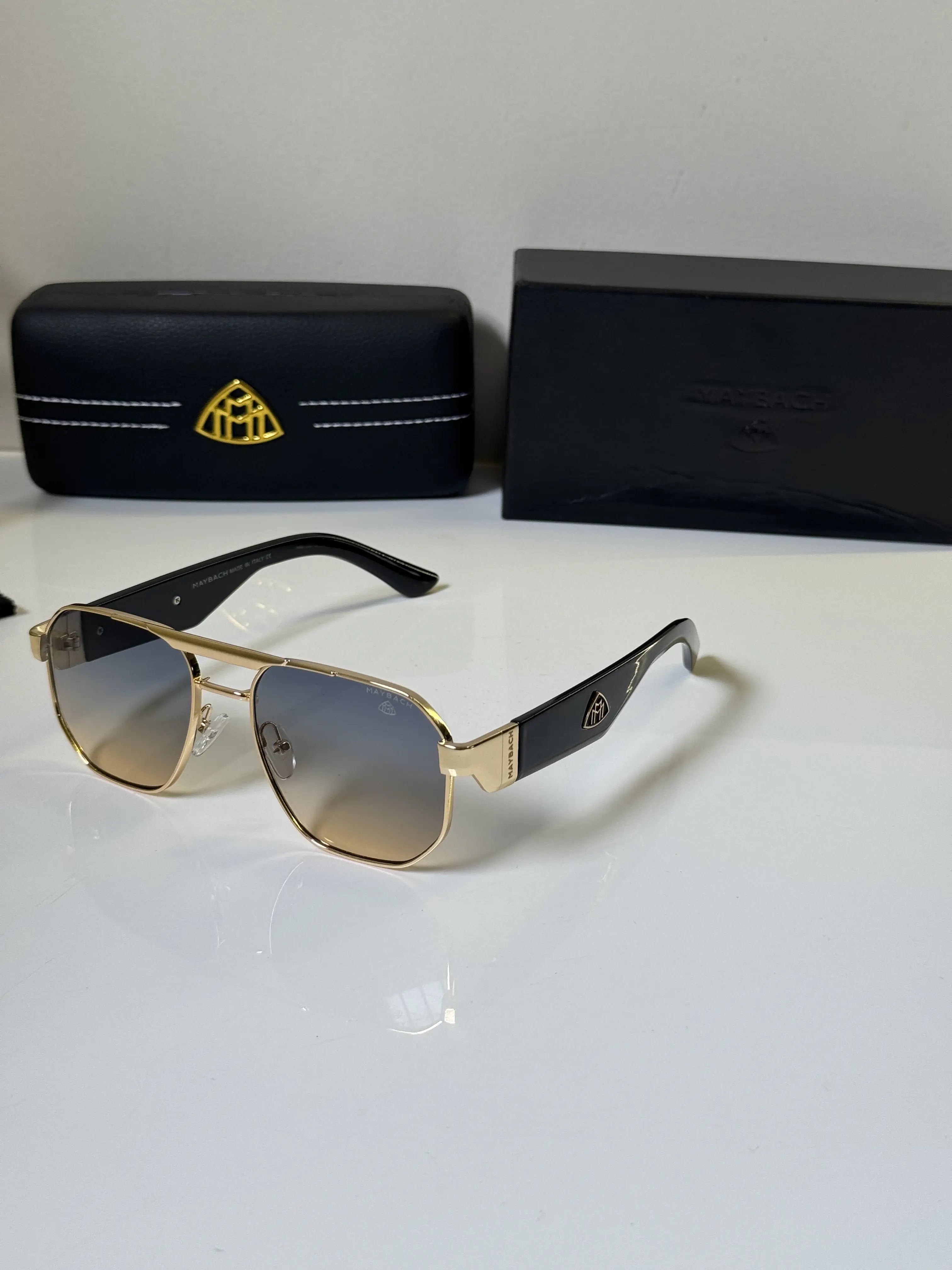 Maybach_594_Gold_Multi