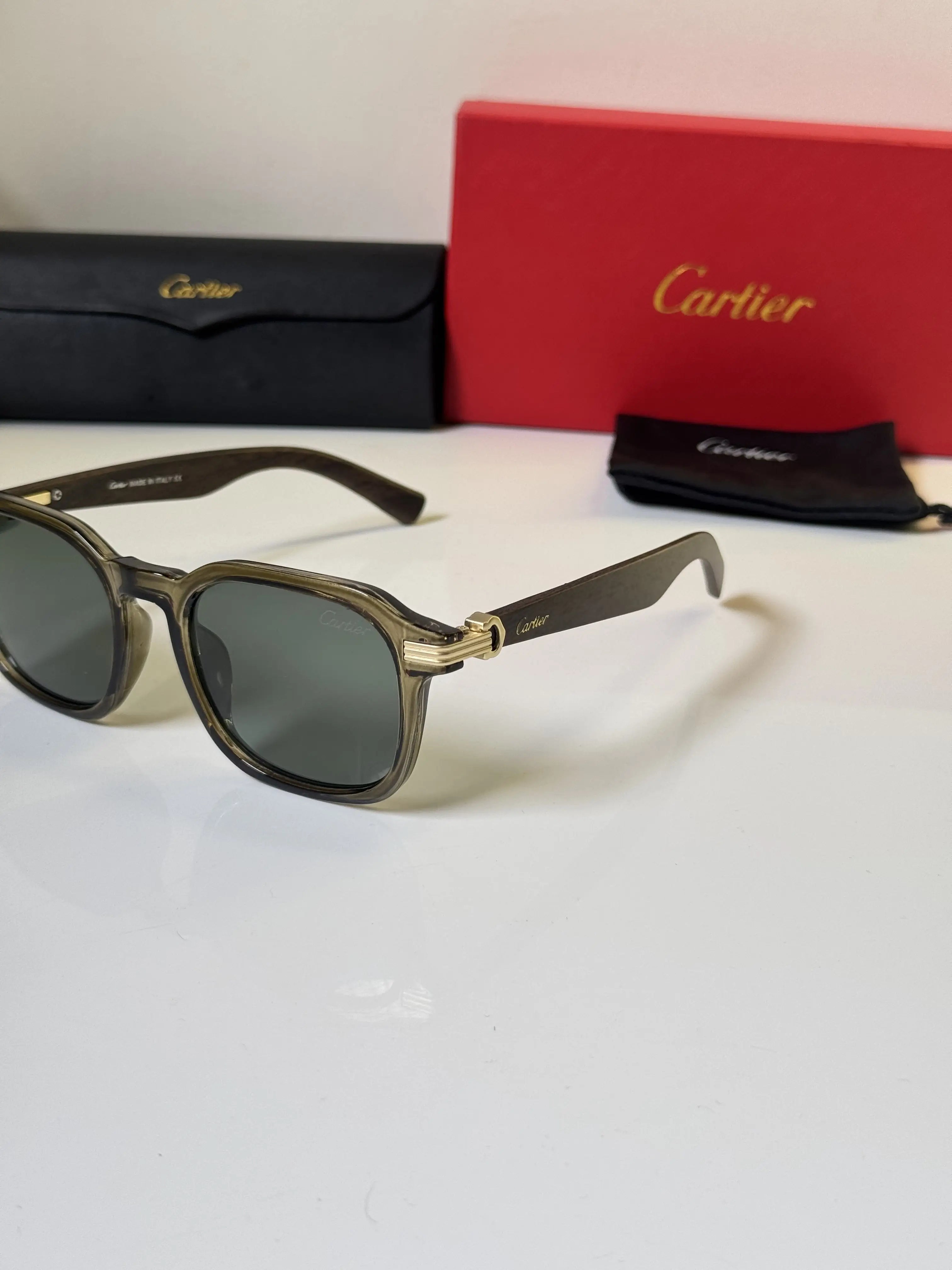 Cartier_4956_Olive_Green