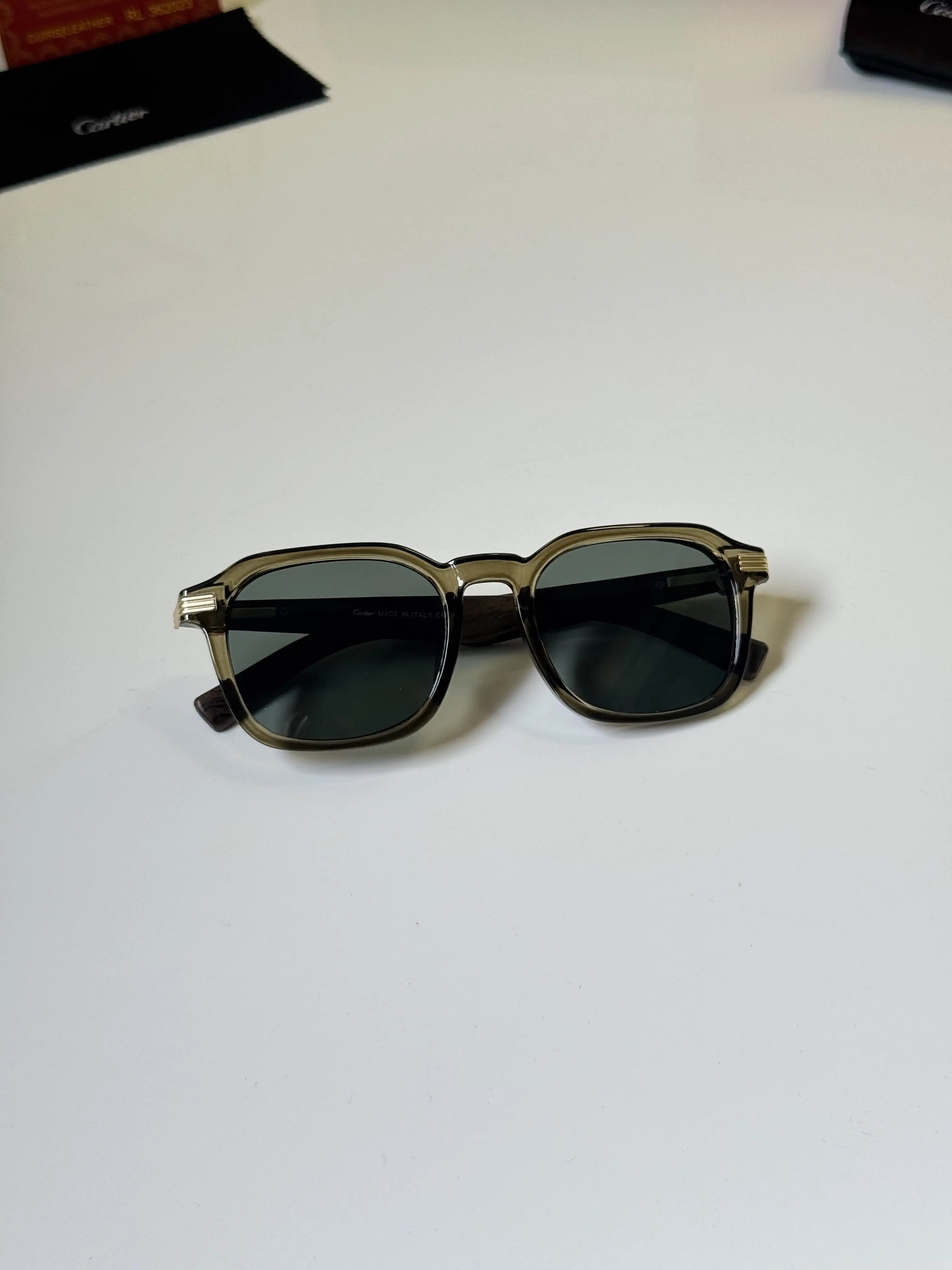 Cartier_4956_Olive_Green