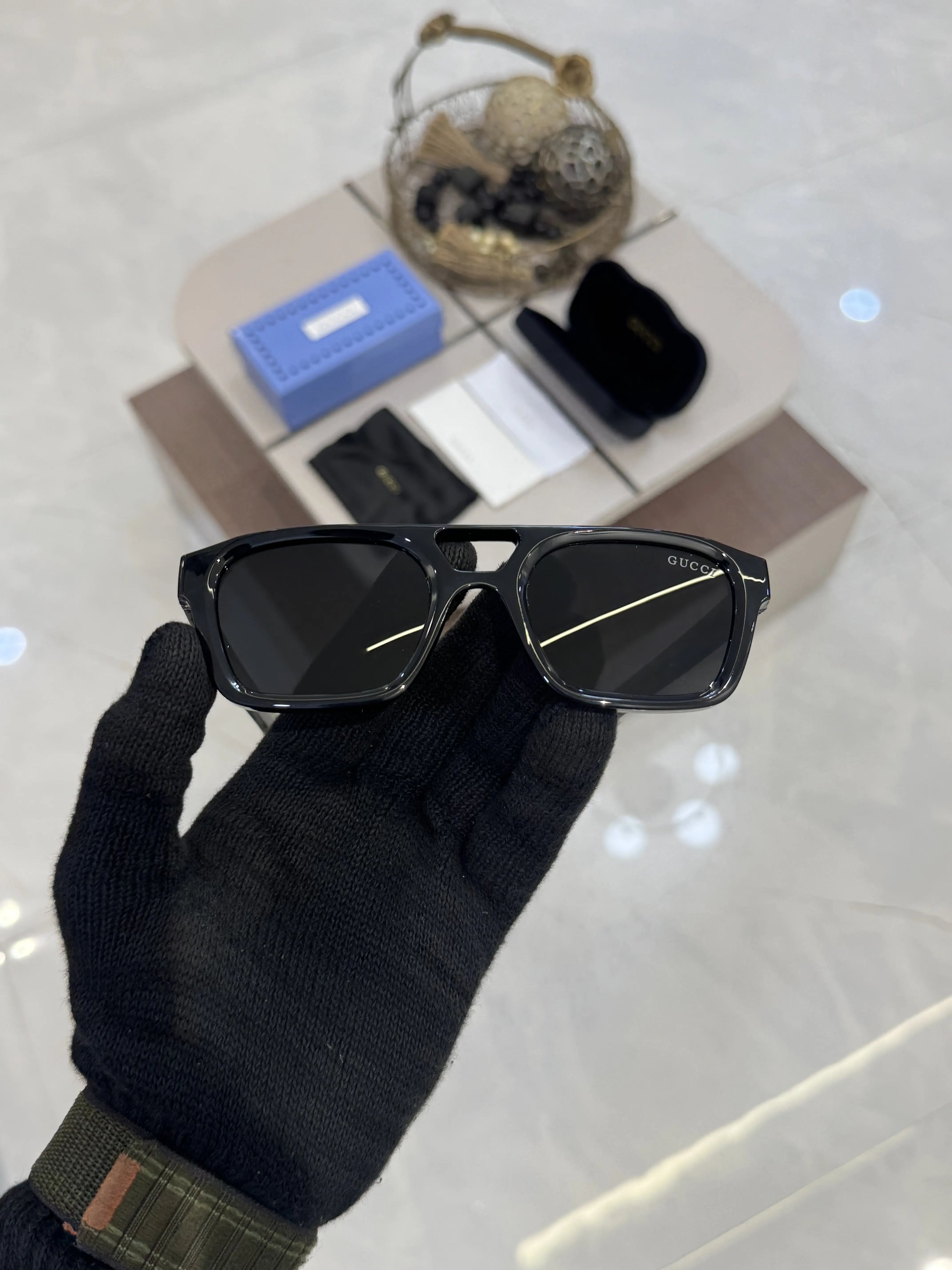 Gucci_4951_Black_Green