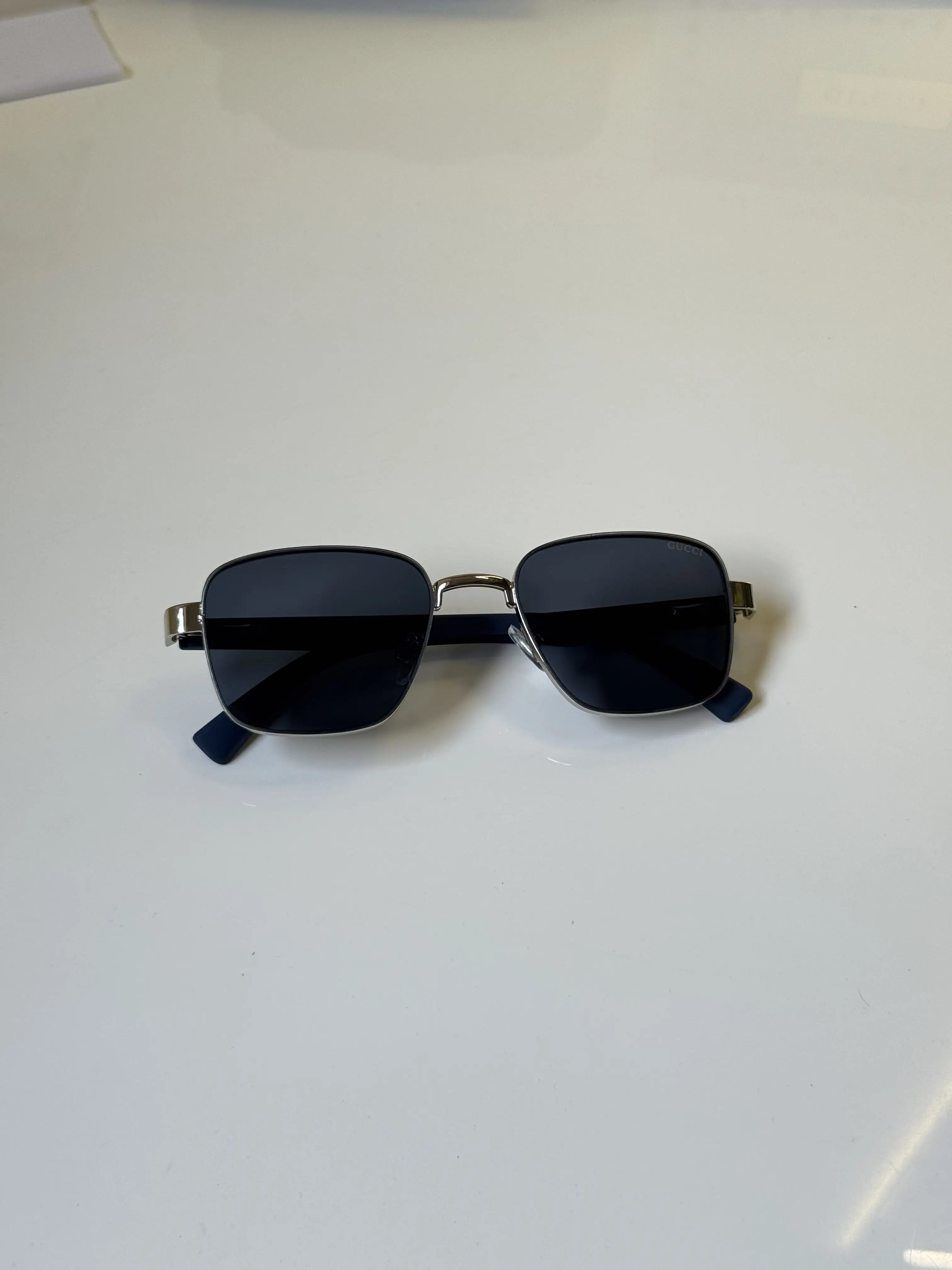 Gucci_983_Black_Blue