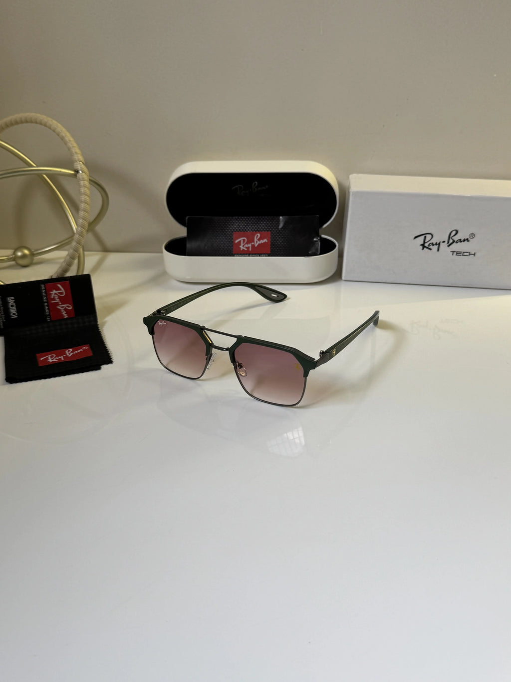 Rayban_04_Green_Pink