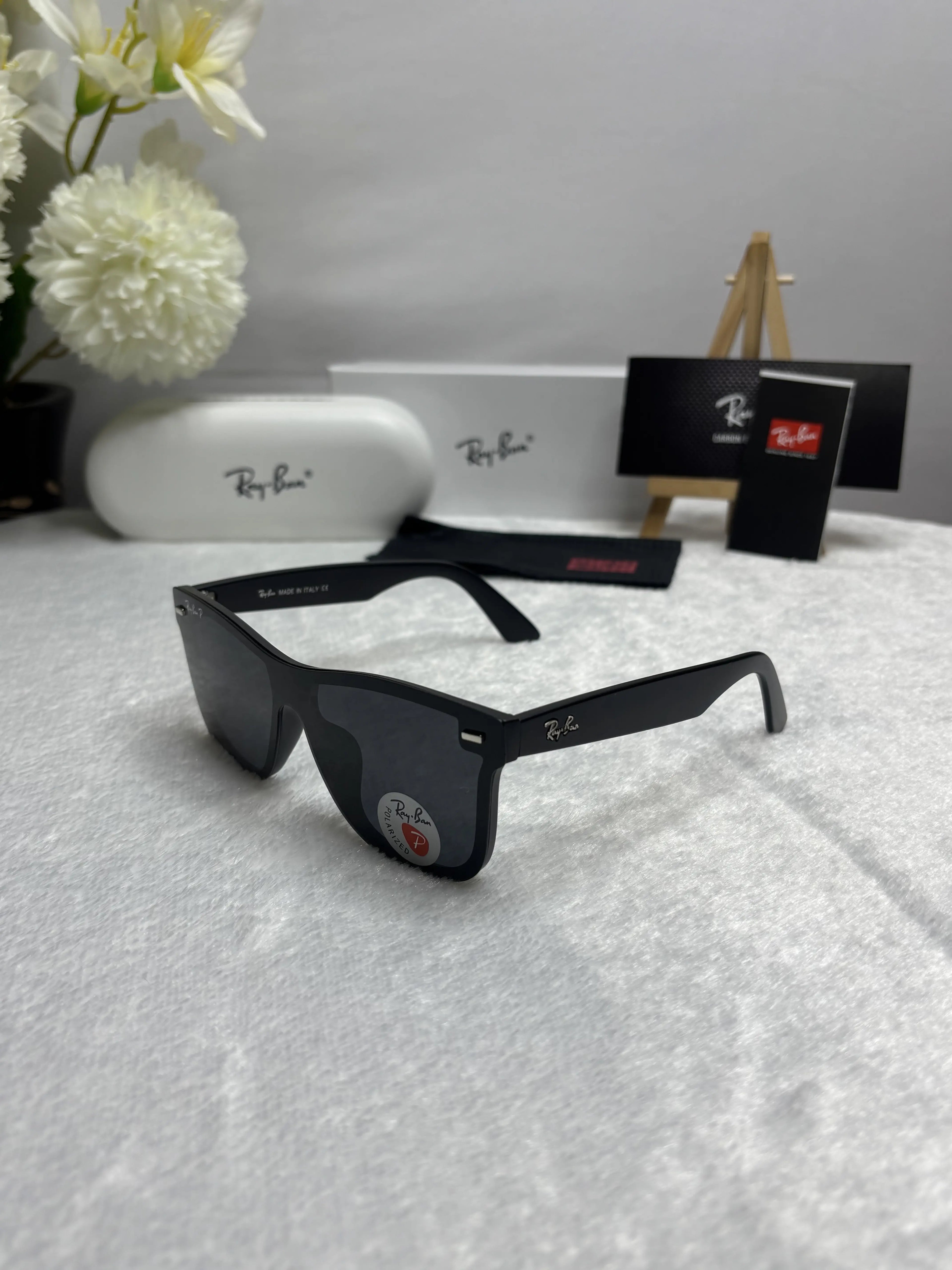 Rayban 650 All Black