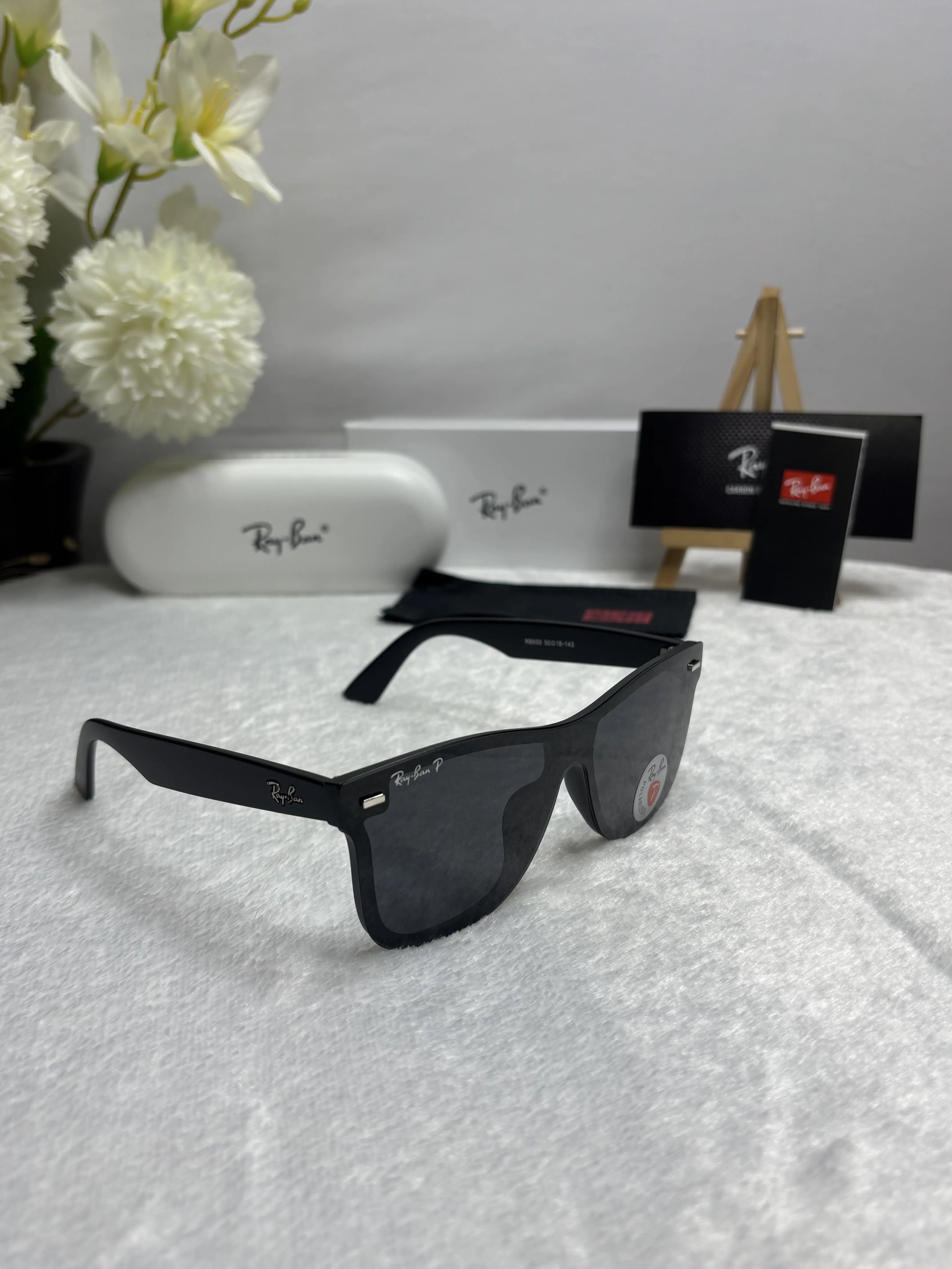 Rayban 650 All Black