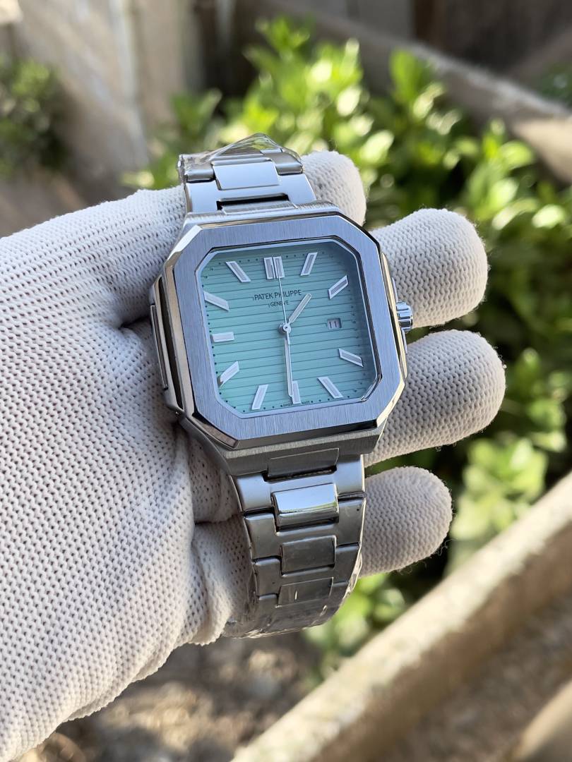 Patek phillipe cubitus
