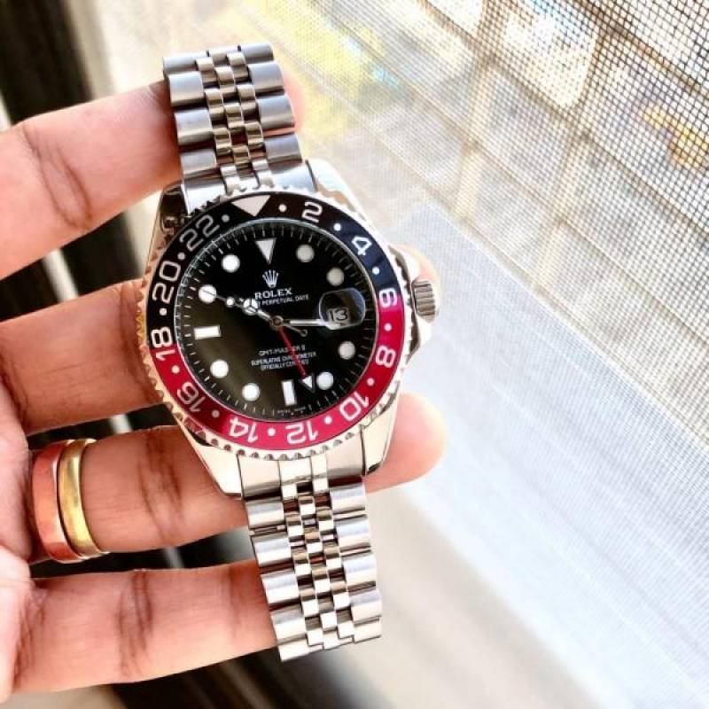 Role_x oyster prepetual GMT MASTER II black red