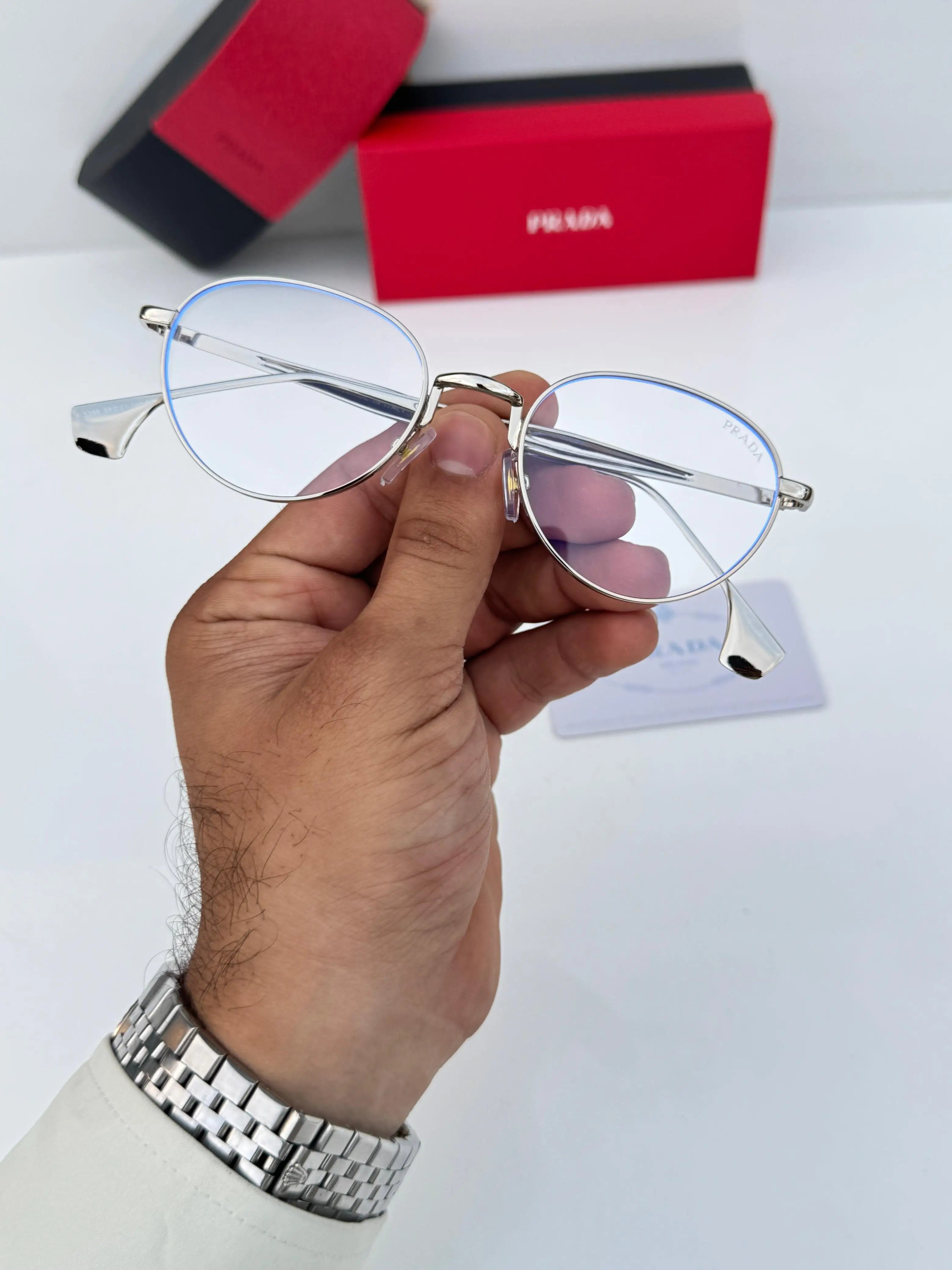 Prada_1396_silver_plano