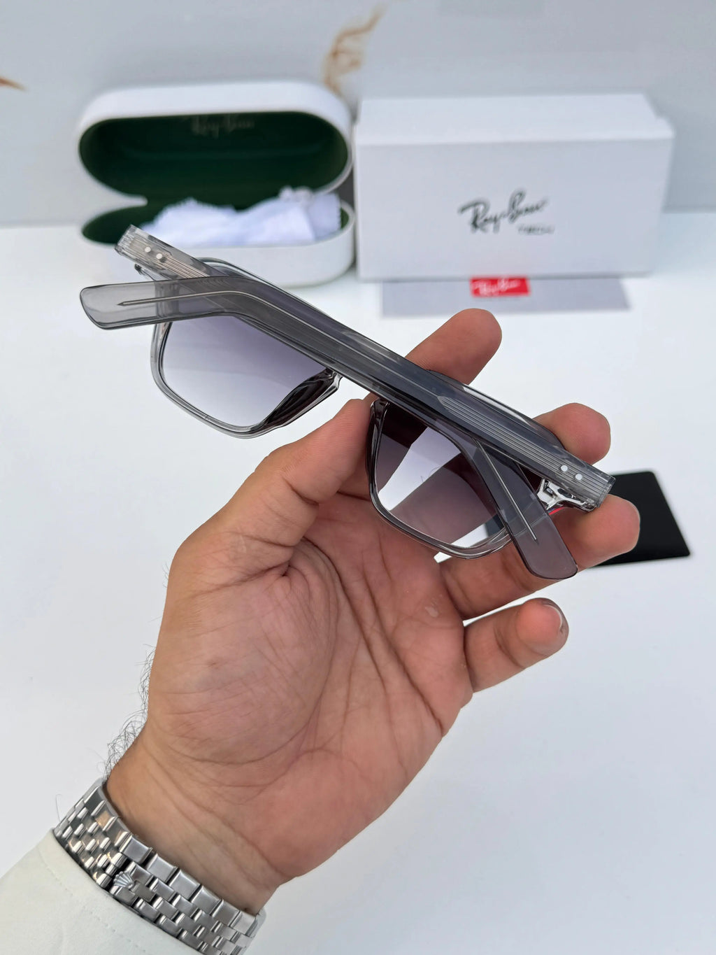 Rayban_1115_grey_shaded