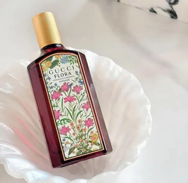 102 Gucci Flora Gorgeous Gardenia Eau De Parfum Intense 100ml - For Her