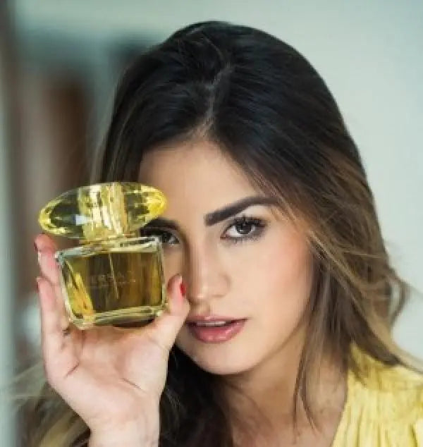 104 Versace Yellow Crystal Diamond Eau de Toilette 90ml - For Her
