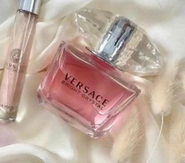 105 Versace Bright Crystal Eau de Toilette 90ml - For Her