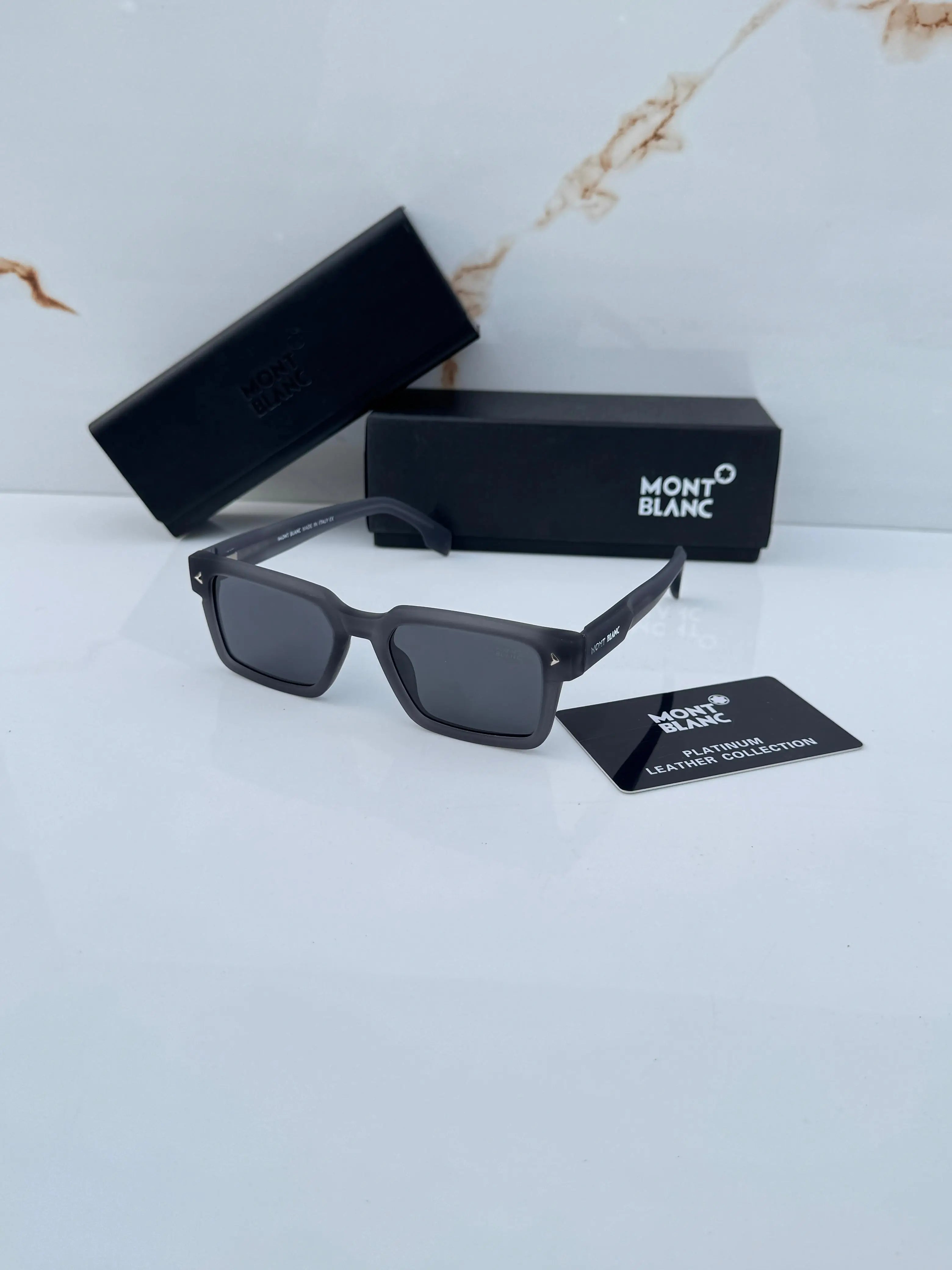 Mont_blanc_335_grey