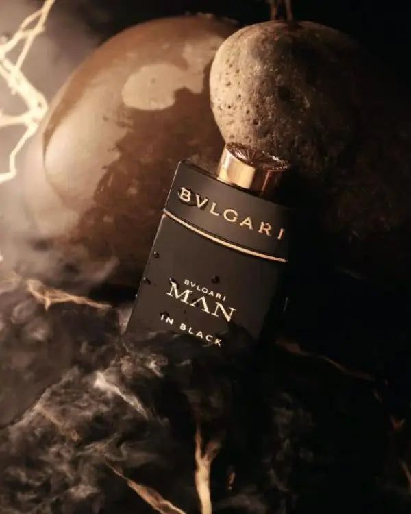 215 Bvlgari Man In Black Eau de Parfum 100ml - For Him