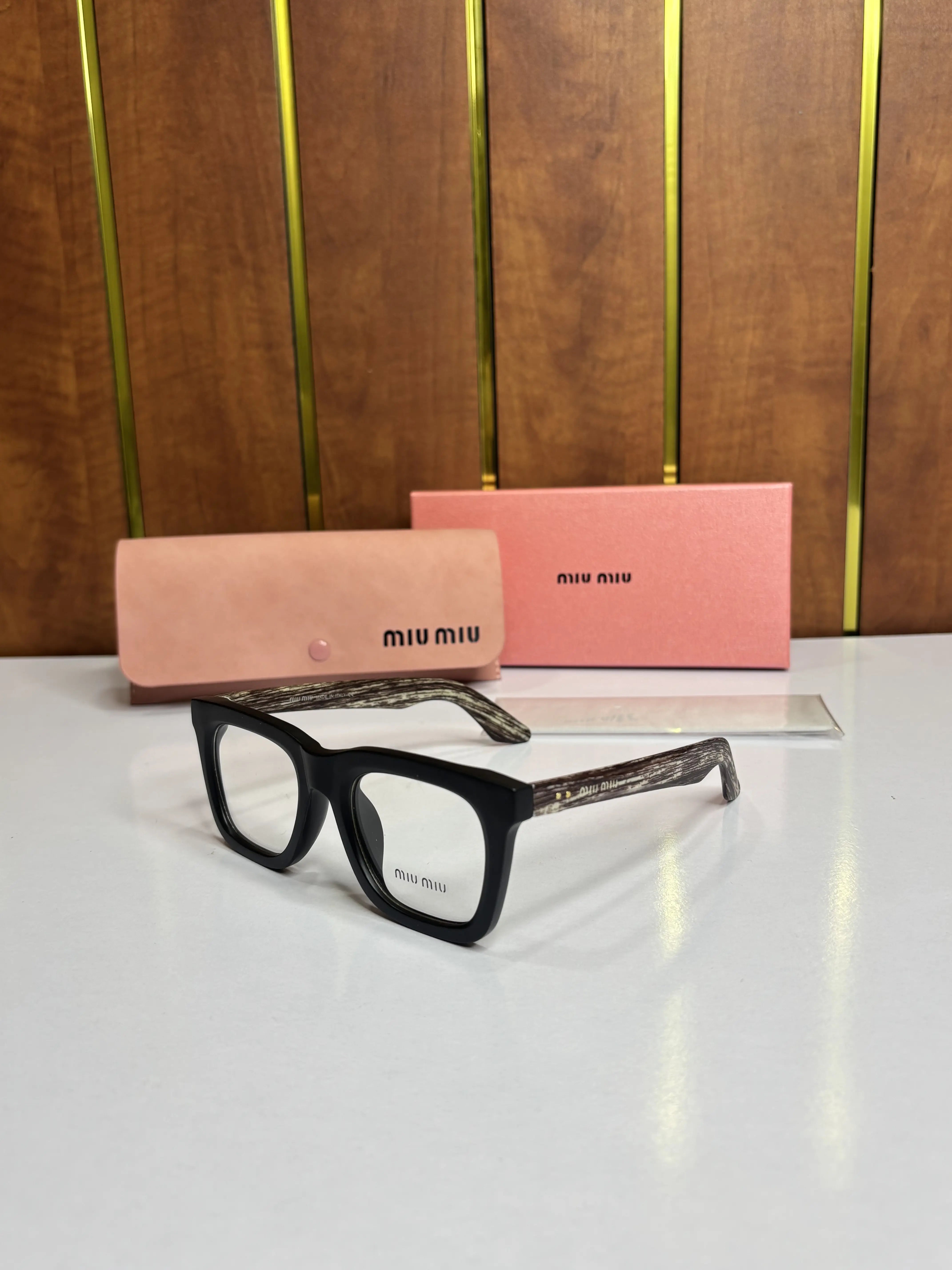 Miu Miu 5189 Black frame Secondary image