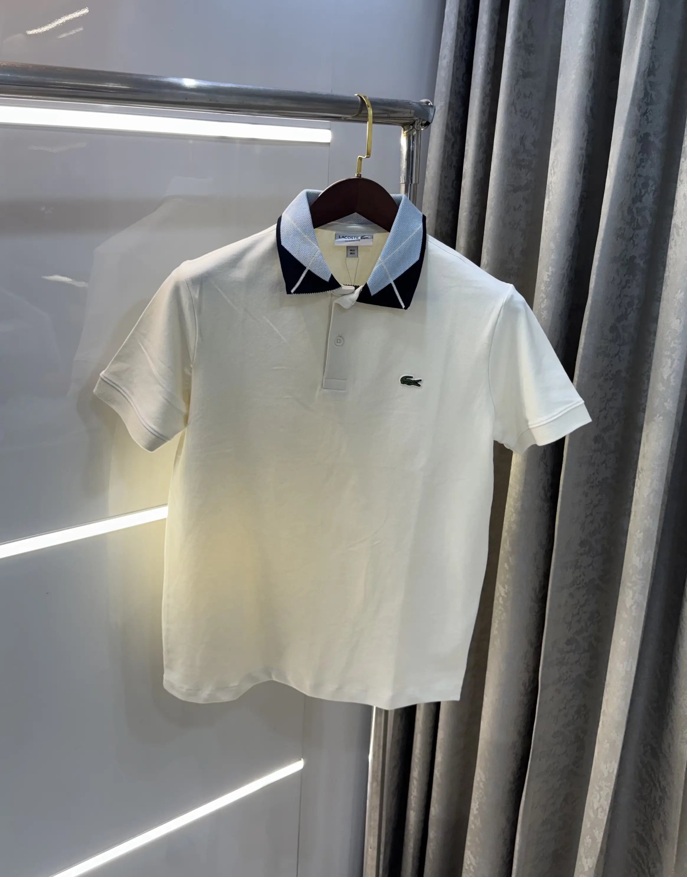 Lacost e Cream Embroidery Logo Premium Polo T-Shirt