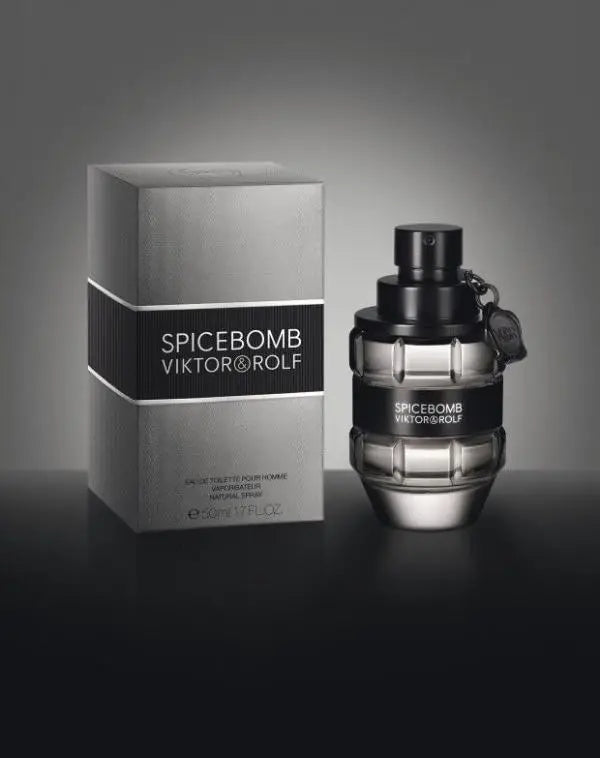 241 Viktor & Rolf Spicebomb Eau De Parfum 90ml - For Men
