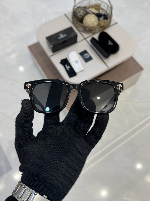 Chrome_Heart_8298_Gold_Black
