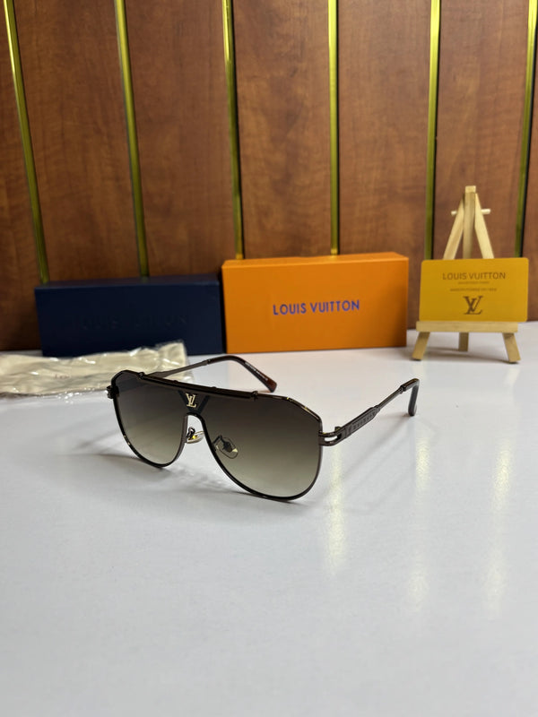 Louis Vuition 22295 Brown Black