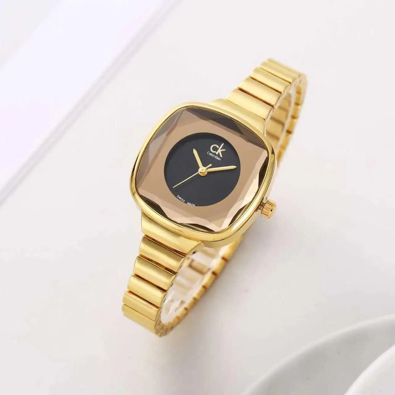Calvin Klei n Women s Gold Black Main image