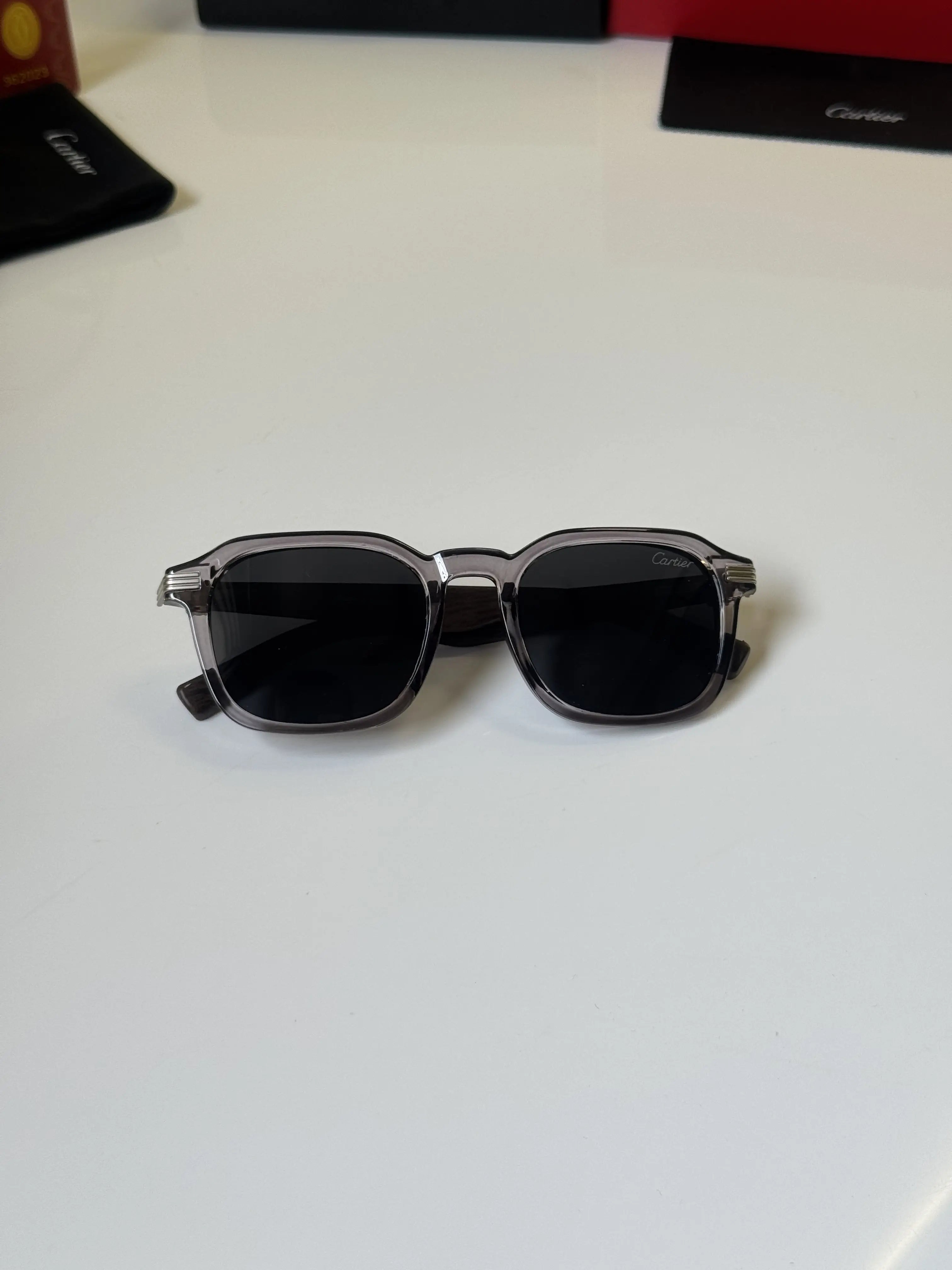 Cartier_4956_Grey_Wooden_Stick