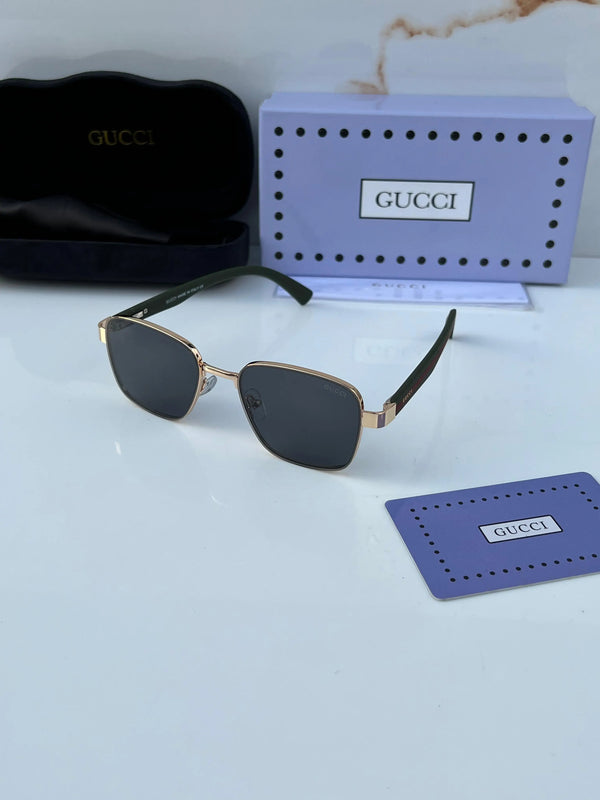 Gucci_983_gold_black