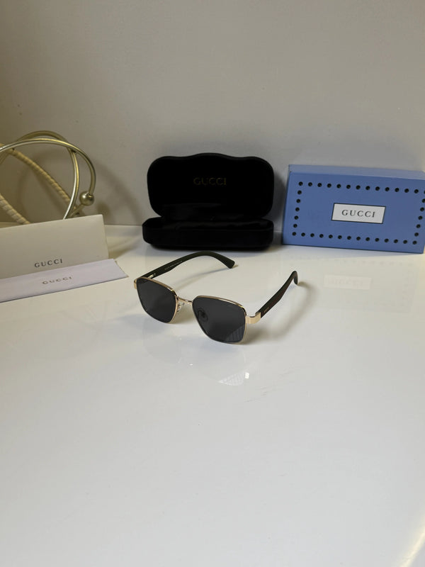 Gucci_983_Gold_Green