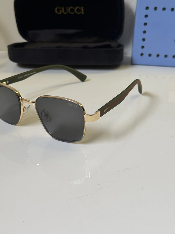Gucci_983_Gold_Green
