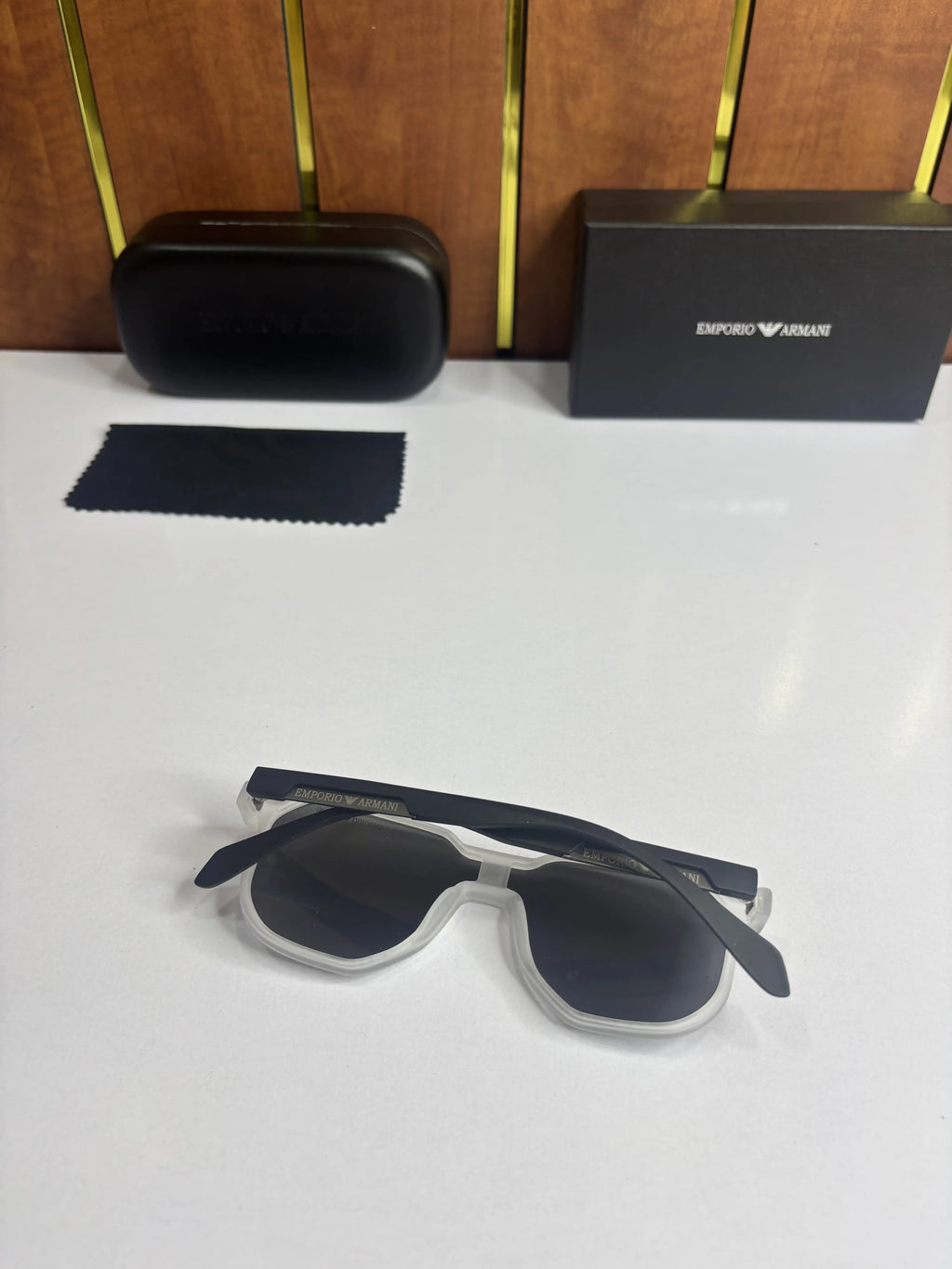 Emporio Armani 219 White Black