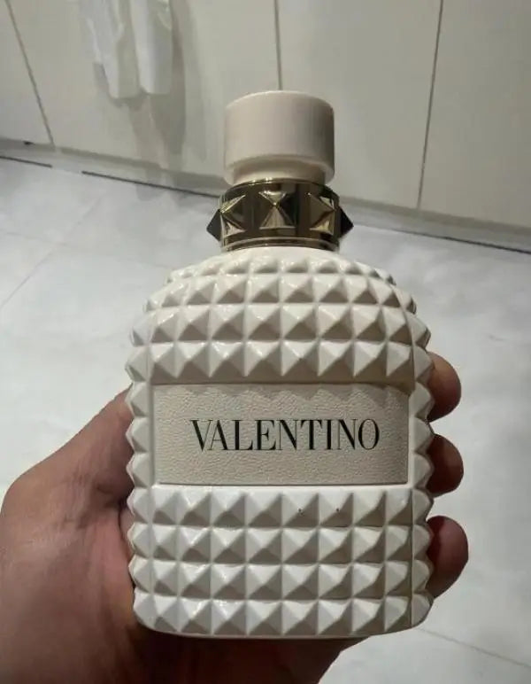 Valentino uomo Born in Roma ivory edt