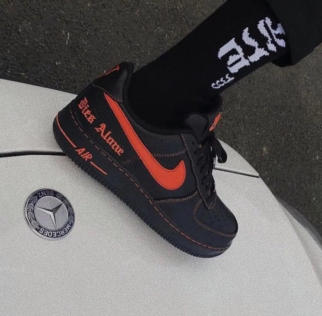 Nike_Airforce 1 Low Vlone Sneakers