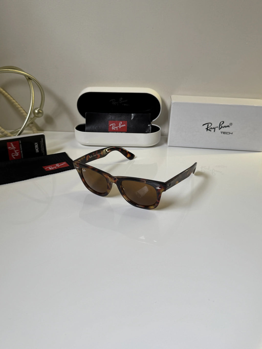 Rayban_2140_Tiger_Brown