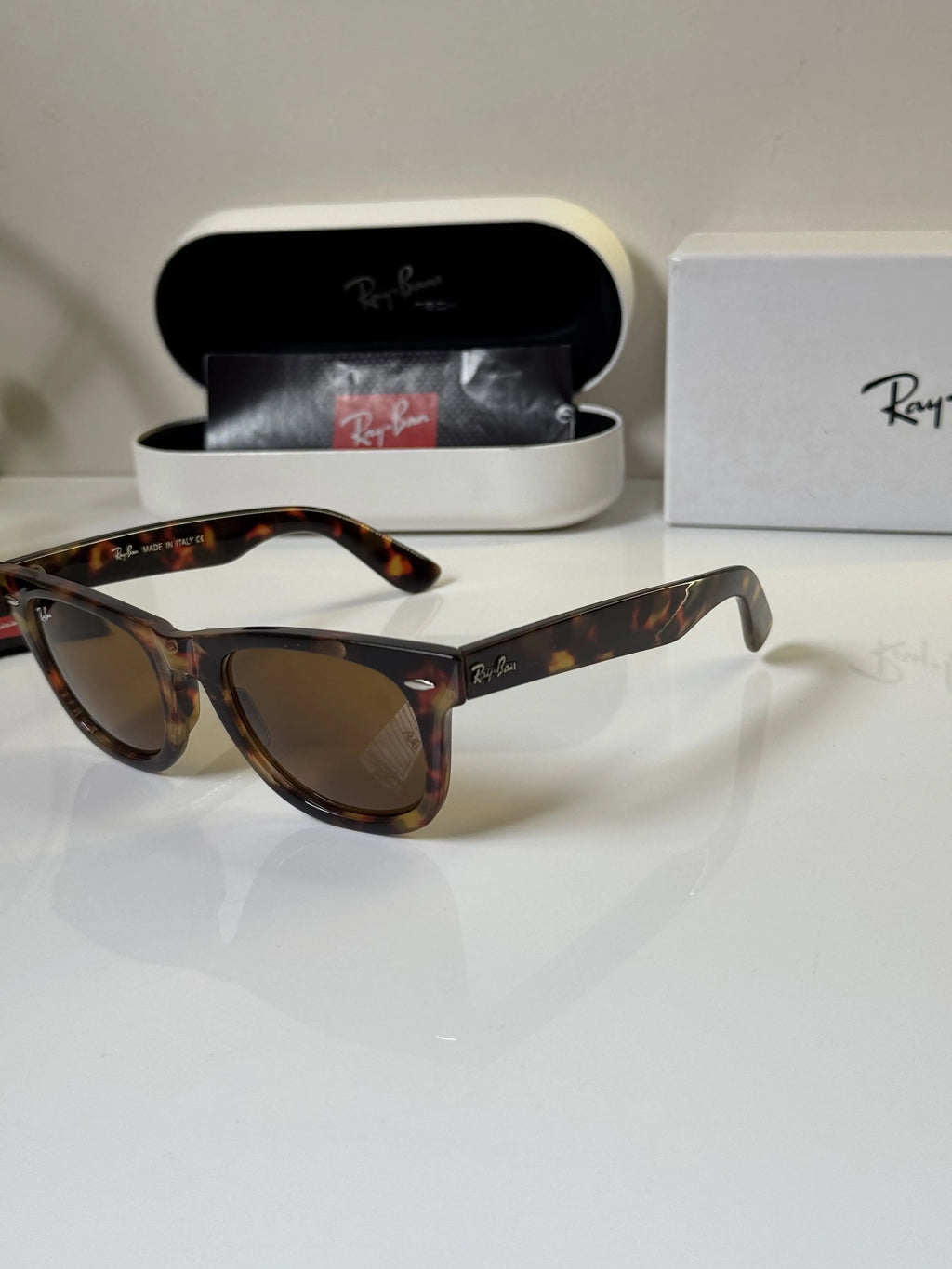 Rayban_2140_Tiger_Brown