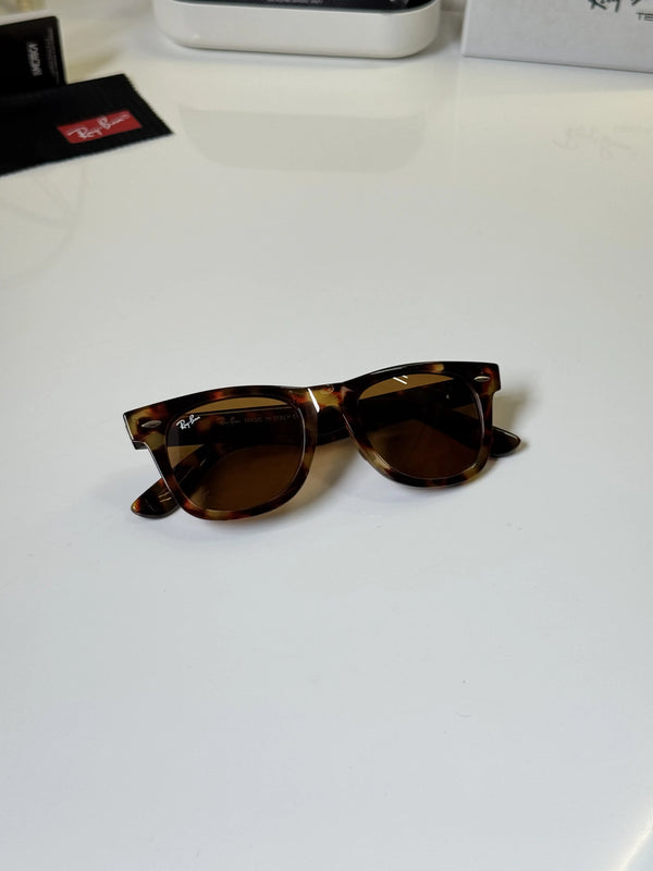 Rayban_2140_Tiger_Brown