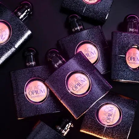 345 Yves Saint Laurent Black Opium Eau De Parfum 90ML - For Her