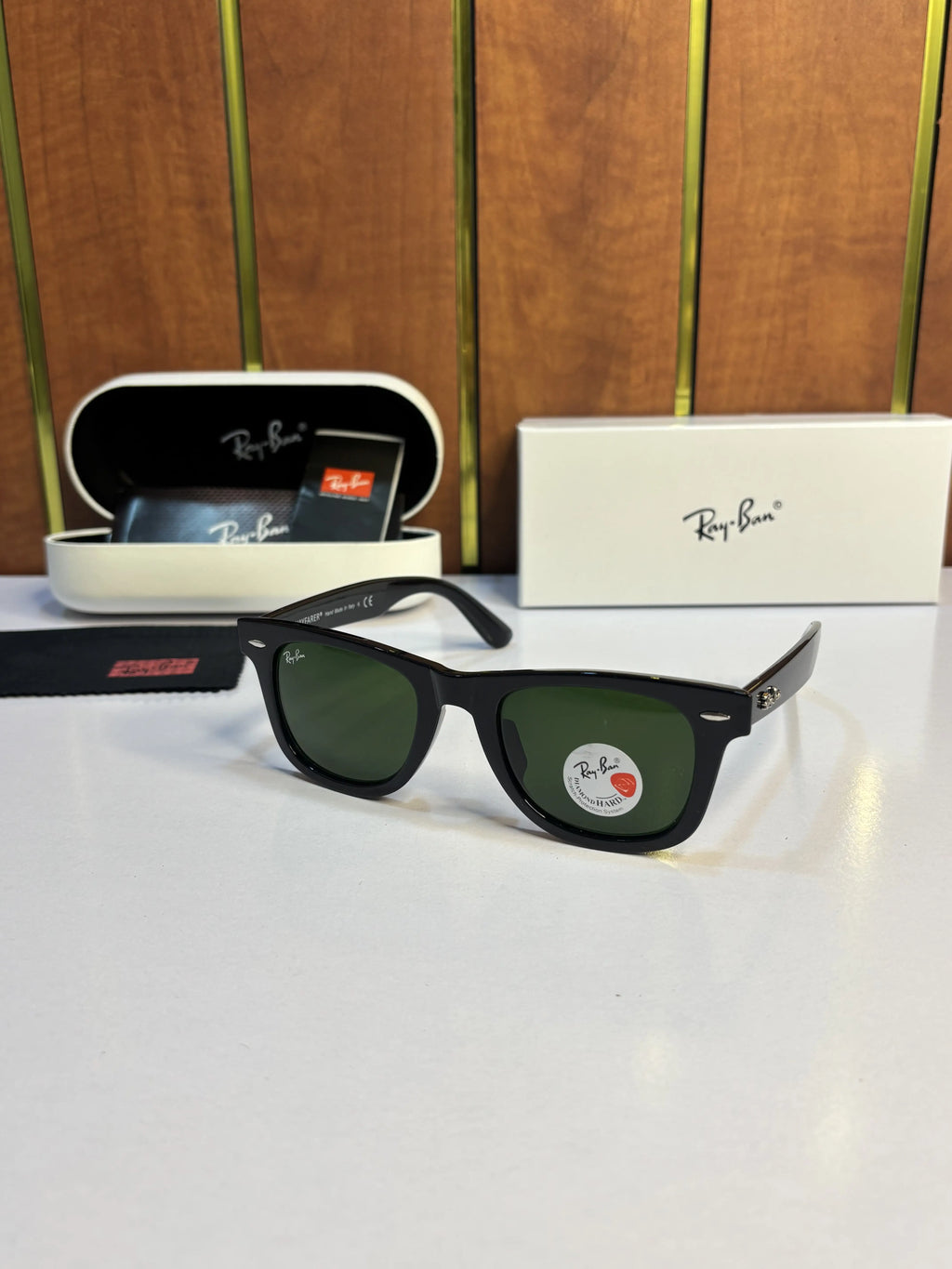 Rayban 2140 Black Green 