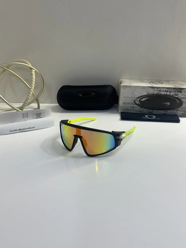 Oakleyy_9404_Yellow_Green