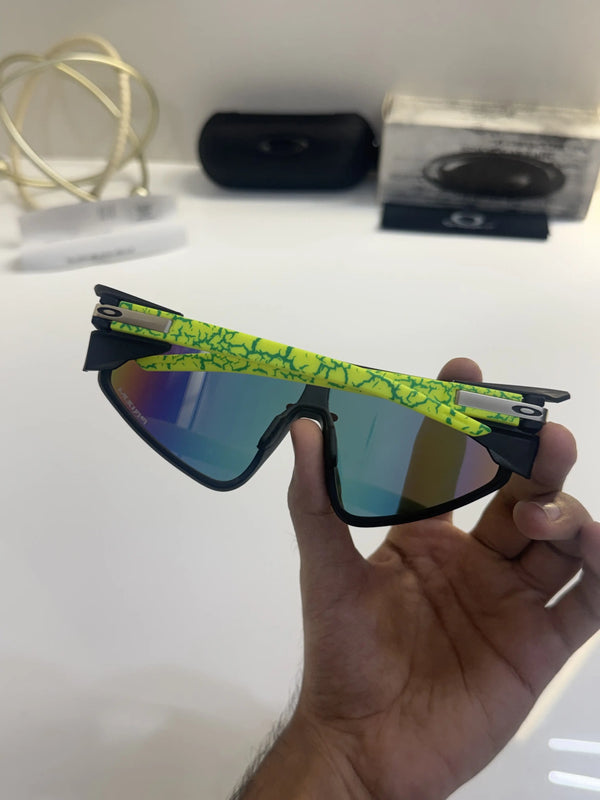 Oakleyy_9404_Yellow_Green