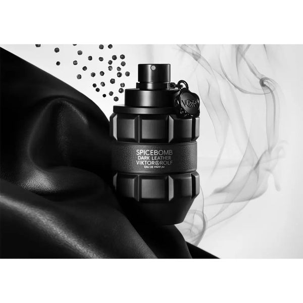 400 Viktor & Rolf Spicebomb Dark Leather Eau De Parfum 90ml - For Men