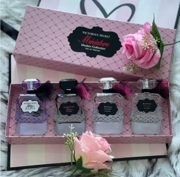 2021 Victoria's Secret Miniature Modern Collection Gift Set 4x30ml (Tease, Tease Rebel, Tempt) - For Women