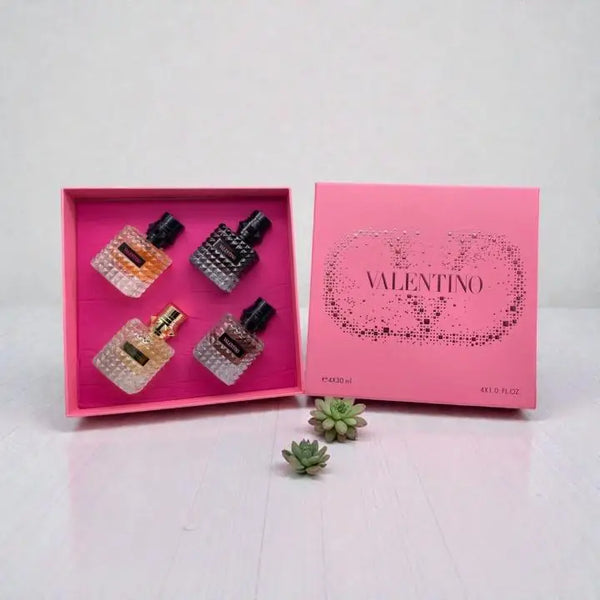 2025 Valentino Donna Born In Roma Miniature Gift Set 4x30ml (Intense, Coral Fantasy, Classic, The Gold) - For Women