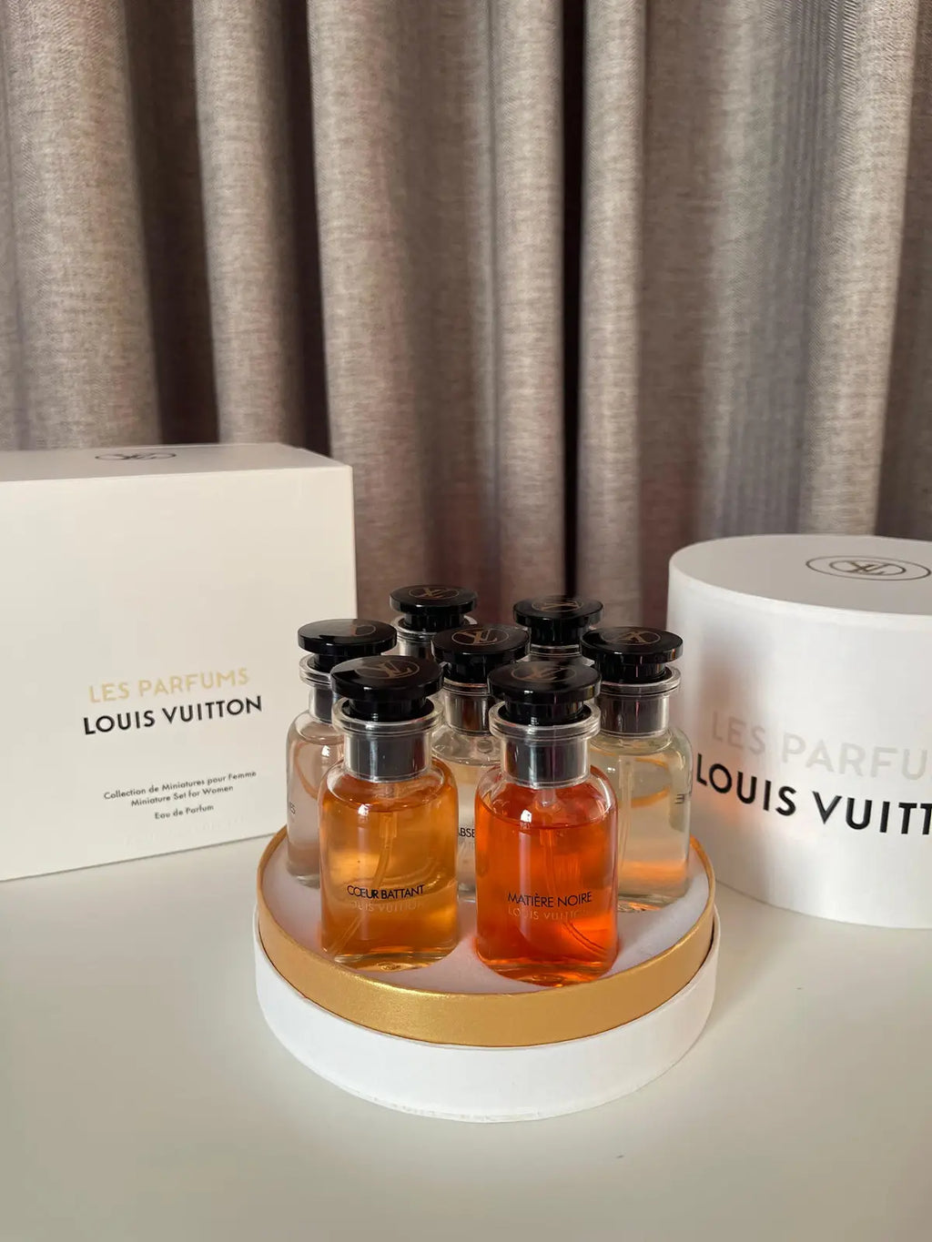 2026 Louis Vuitton Les Parfums Miniature Discovery Gift Set (7 x 10ml) - For Women