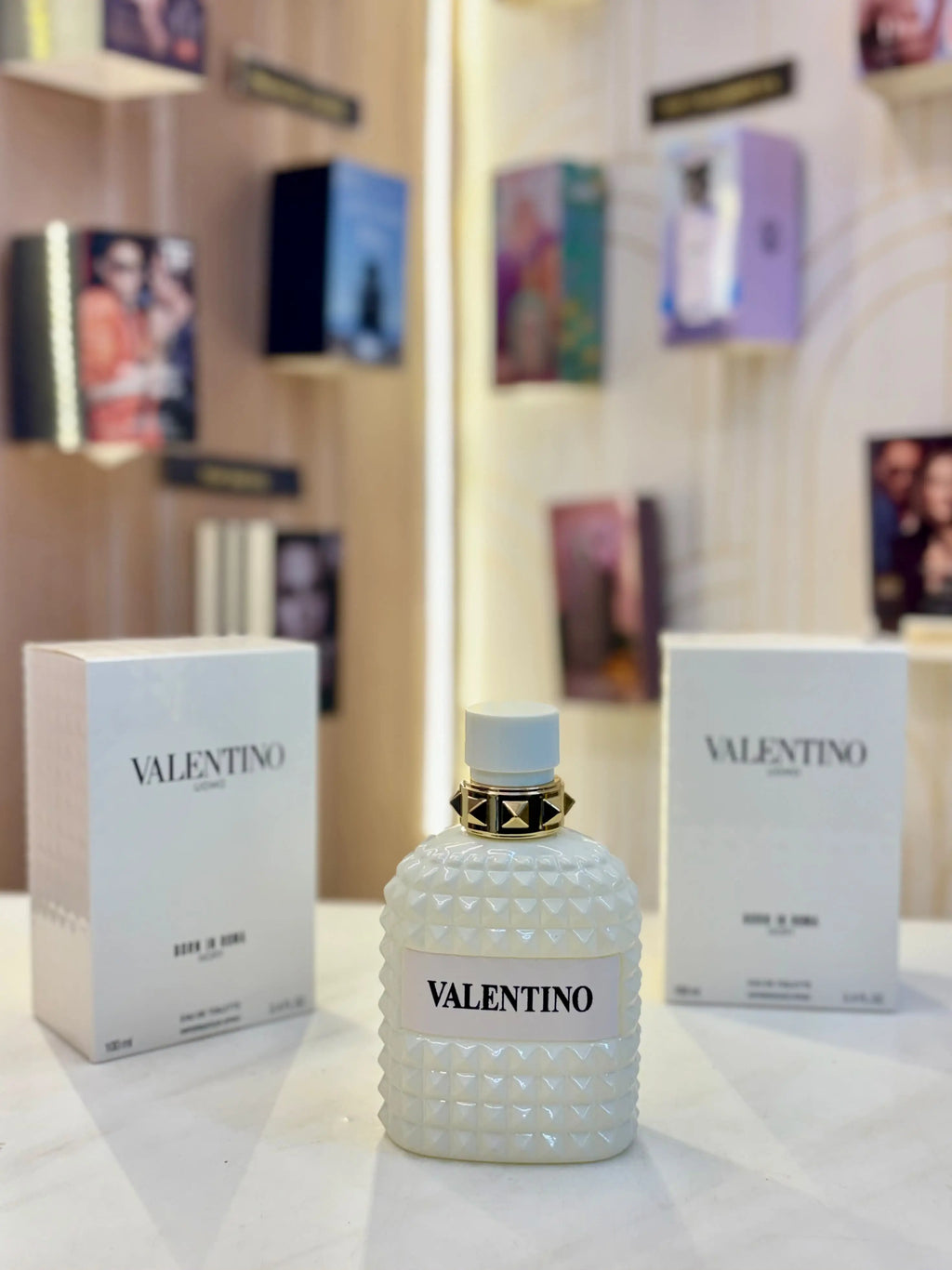 416 Valentino Uomo Born In Roma Ivory Eau De Toilette 100ml - For Men