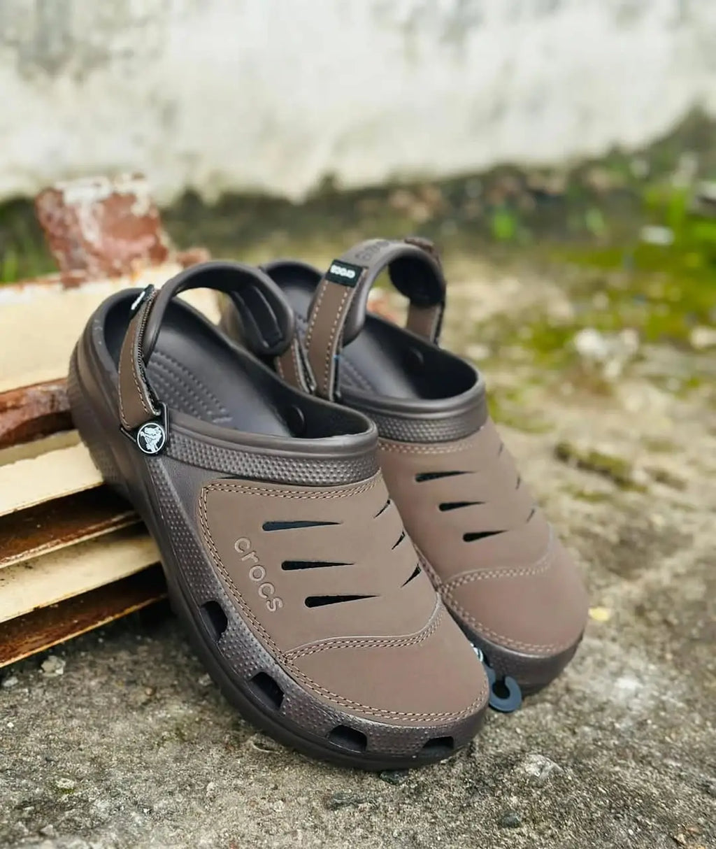 Croc_s Yukon Vista Clogs Brown