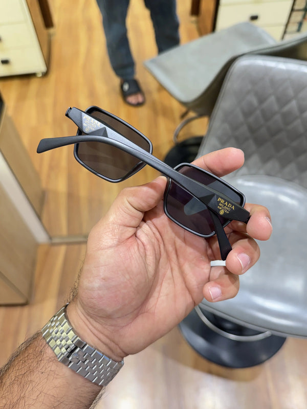 Copy Prada_7381_full_black