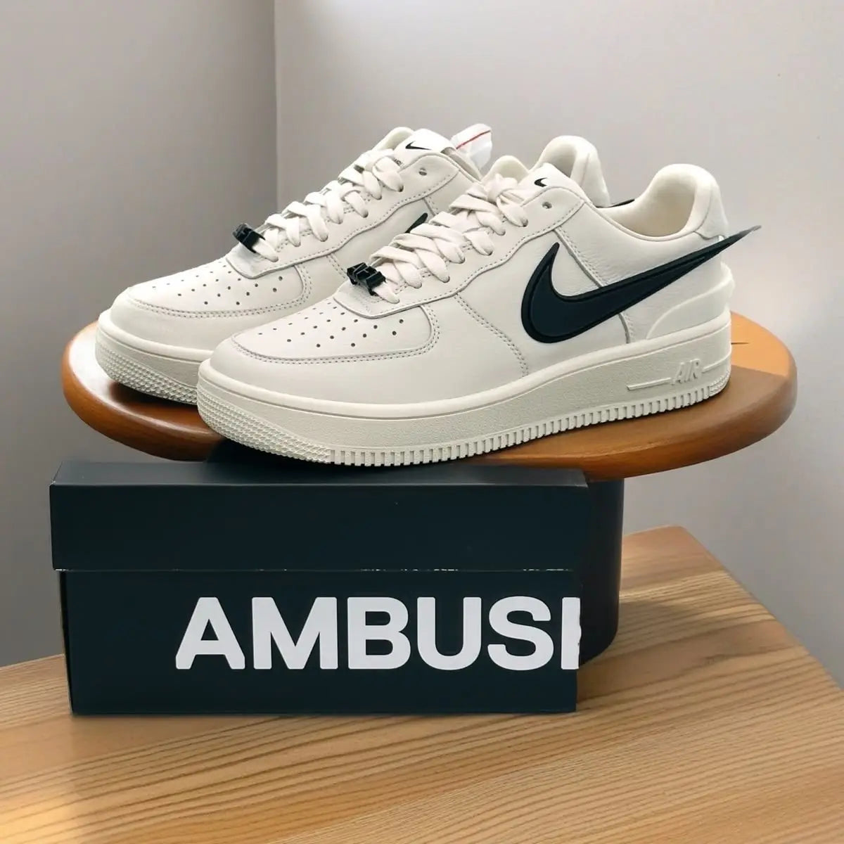Nike_Airforce 1 Low Ambush White Black