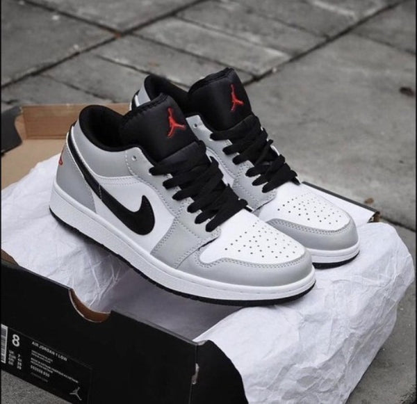 Nikee Air Jordan Retro 1 LOW SMOKE GREY