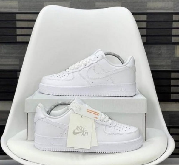 Nikee Airforce 1 Low MILKY WHITE LEATHER QUALITY WITH ALL ACCESSORIES AND KIT 