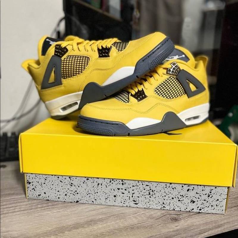 Air Jordan Retro 4 Lighting Yellow SEMI UA (SALE)